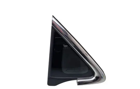 Chrysler Pacifica Front triangle window/glass 68227746AE 11151710979 43R001229