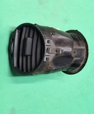 Volkswagen Caddy Dash center air vent grill 225710