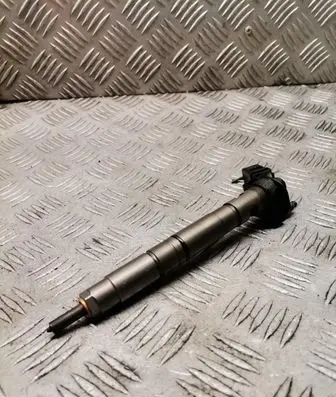 Audi A6 S6 C6 4F Fuel injector 059130277BE