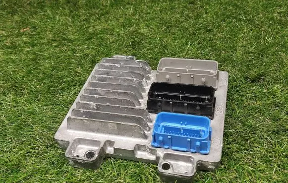 Buick Encore I Engine control unit/module ECU 12695536 12692201
