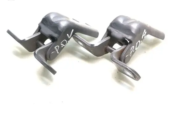 Hyundai Santa Fe Front door upper hinge A046057