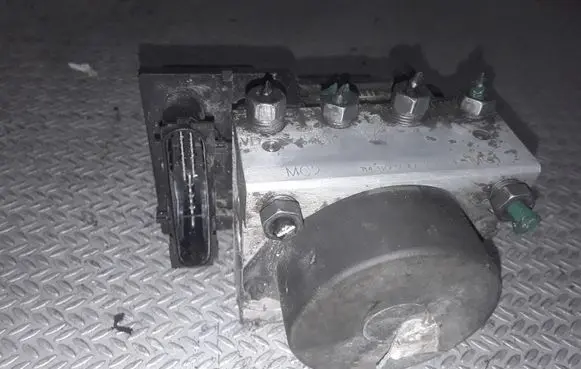 Renault Megane II ABS Pump 0265231734 0265800519