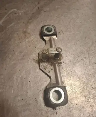 Audi A6 S6 C6 4F Loading door lock loop/hook striker 8P4827507A