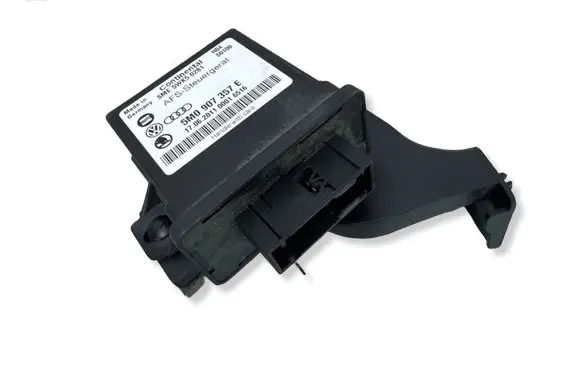 Volkswagen Cross Touran I Light module LCM 5WK50281 5M0907357E