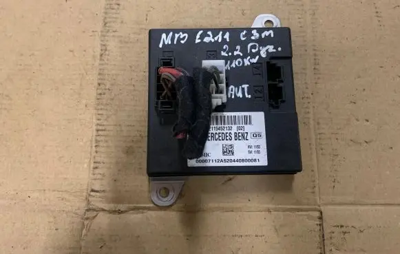 Mercedes-Benz E W211 Comfort/convenience module 2115452132