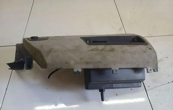 Citroen C8 Glove box 