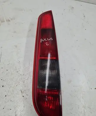 Ford Focus Rear/tail lights 03740