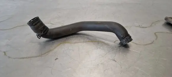 Mercedes-Benz B W246 W242 Engine coolant pipe/hose A2465010182