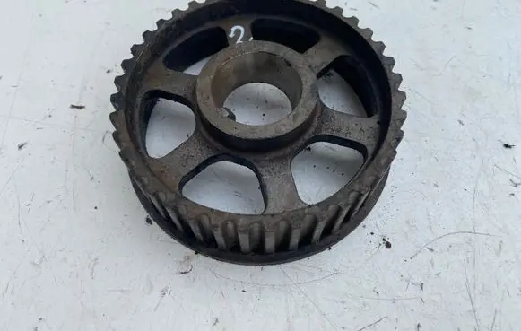 Toyota Avensis T220 Camshaft pulley/ VANOS 