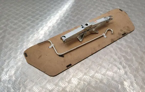 Suzuki Jimny Lift Jack 