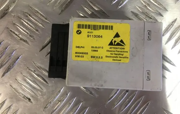 BMW 5 E60 E61 Center console control module 9113064