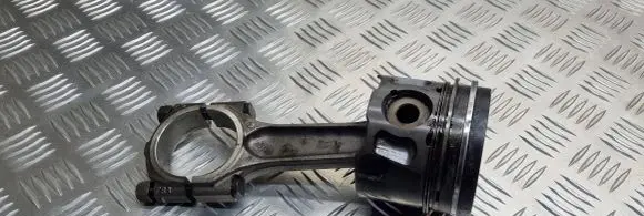 Citroen Jumpy Piston with connecting rod C3910904 226P4