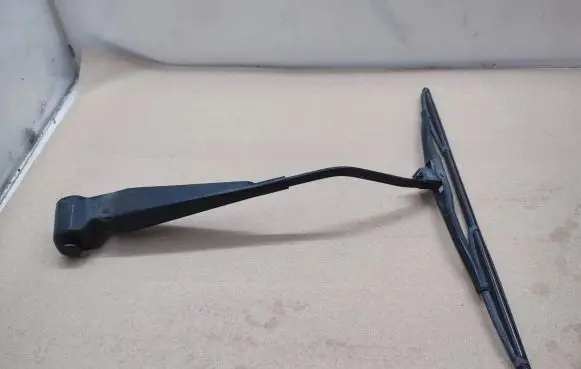 Ford Transit Custom Rear wiper blade arm