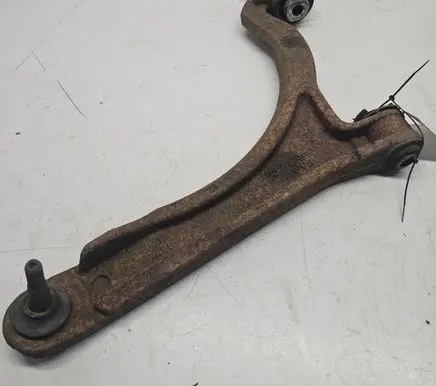 Chrysler Pacifica Front lower control arm/wishbone