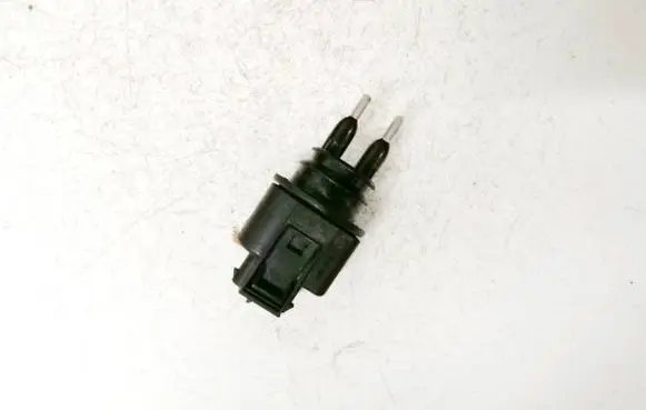Volkswagen PASSAT B5 Sensor 1j0973202