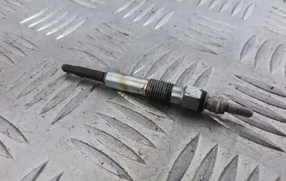 Renault Megane I Glow plug 11721659 3411
