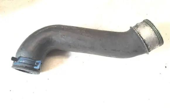 Volkswagen Golf IV Intercooler hose/pipe 1J0145828T