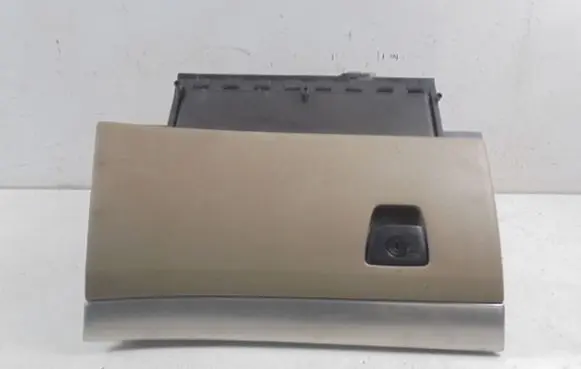 Volvo XC90 Glove box 3409421