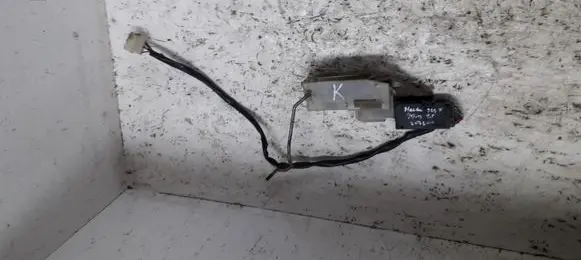 Alfa Romeo 156 Front door lock
