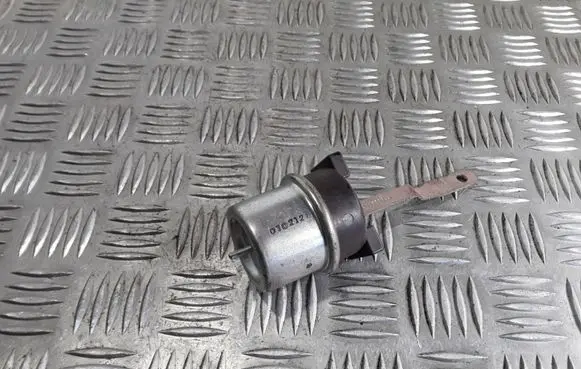 Valve vacuum