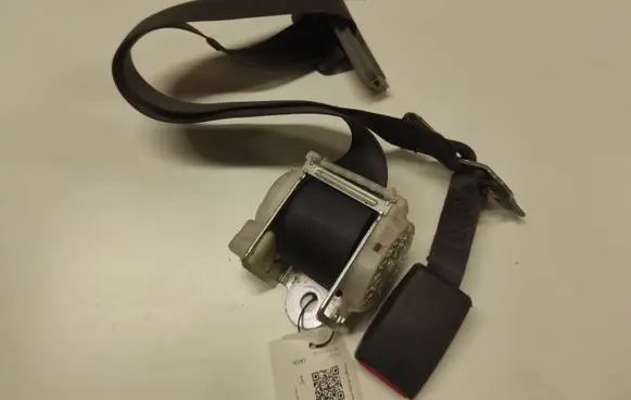 Chrysler 300 - 300C Middle seatbelt (rear) 2022122 6305454617 T15K630661AY45