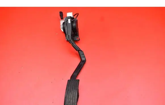 Peugeot 407 Accelerator throttle pedal 9650341780