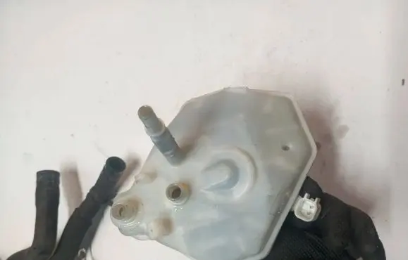 Volvo S80 Brake fluid reservoir 03350885561