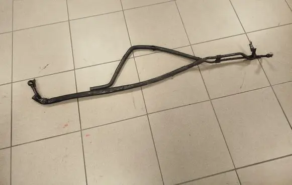 Power steering hose/pipe/line