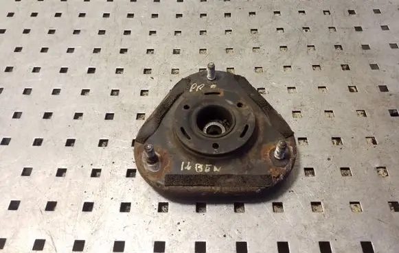 Toyota Corolla E120 E130 Front upper strut mount 