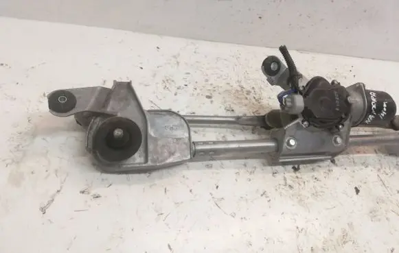 Nissan Navara Front wiper linkage and motor