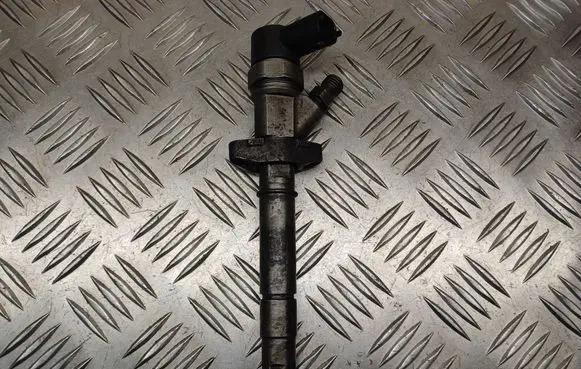 Renault Master II Fuel injector 0445110102