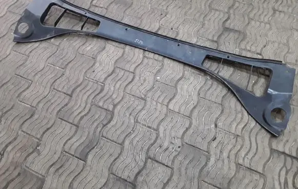 Ford Focus Wiper trim BM51A02216AE