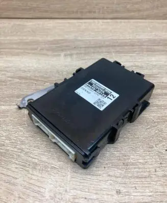 Toyota Yaris Other control units/modules 896900D120 MB1028502090