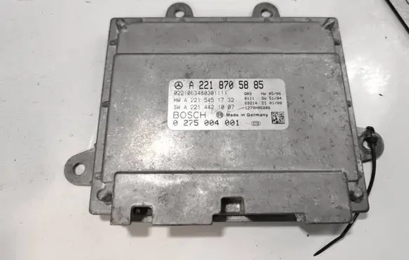 Mercedes-Benz S W221 Camera control unit module A2218705885 A2215451732 27500400