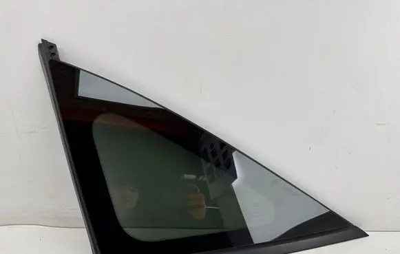 Hyundai Tucson IV NX4 Rear side window 43R000184