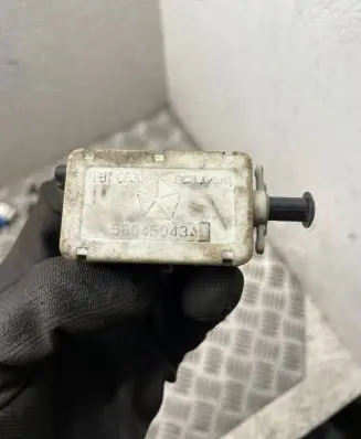 Chrysler Grand Voyager IV Brake pedal sensor switch 56045043ag