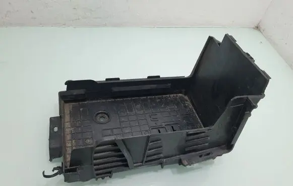 Peugeot 2008 I Battery tray 9801801880