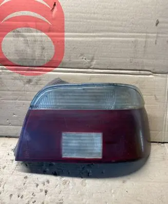 BMW 5 E39 Rear/tail lights 110726