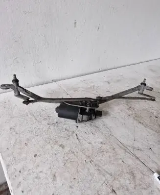 Audi A6 S6 C5 4B Front wiper linkage and motor 8D1955113C 090500B 40458712V