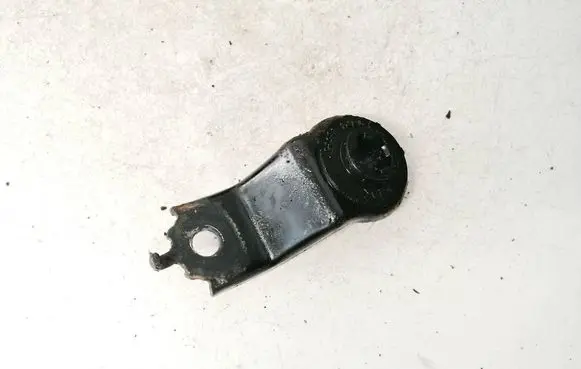 Toyota Avensis T250 Radiator mount bracket 16523