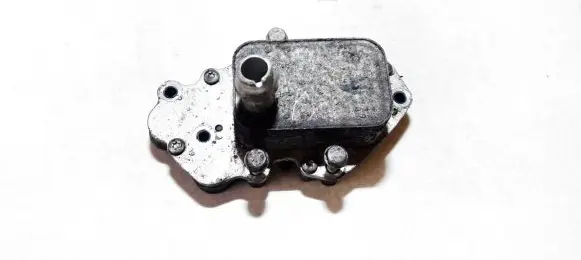Engine oil radiator