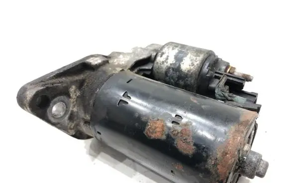 Volkswagen Polo V 6R Starter motor