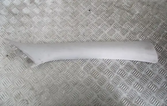 Volvo S40 (C) pillar trim