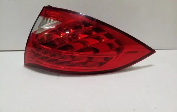 Porsche Cayenne (92A) Rear/tail lights 7P5945096T