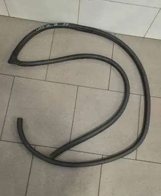 KIA Ceed Front door rubber seal 
