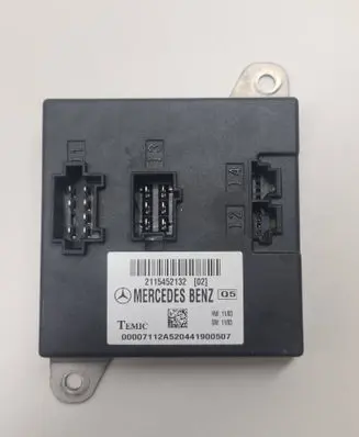 Mercedes-Benz E W211 Comfort/convenience module 2115452132