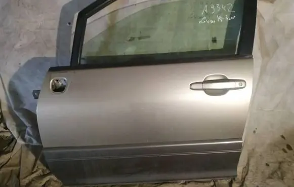 Lexus RX 300 Front door rudos