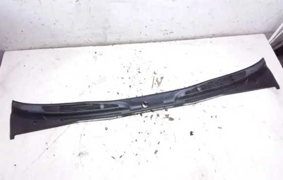 Jaguar XJ X40 Wiper trim BDC7480