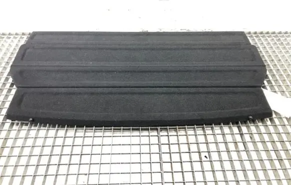 Parcel shelf