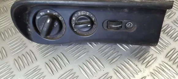 Ford Mondeo MK I Light switch 93BB13K752AB 93BB-13K752-AB